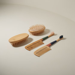 Brosses publicitaires personnalisables en bambou, bois et plastique avec peignes assortis