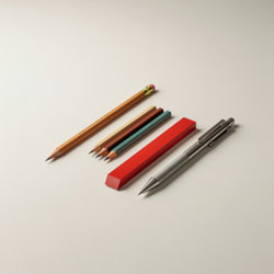 Crayons publicitaires personnalisables en bois naturel, verni, papier recyclé et à planter