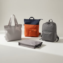 Sacs pliables publicitaires en polyester, nylon et RPET avec pochette de rangement intégrée