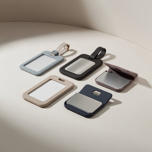 Étiquettes à bagage publicitaires en silicone, aluminium, cuir et matières recyclées
