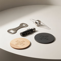 Accessoire de bar publicitaire personnalisé pour producteurs de boissons Accessoires de bar publicitaires en inox, aluminium, bois, liège et bambou