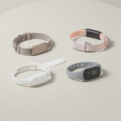 Bracelet événementiel publicitaire personnalisé à vos couleurs Bracelets événementiels publicitaires en tissu, vinyle, Tyvek et silicone à fermoir inviolable