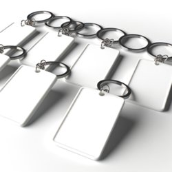Porte-clés publicitaire personnalisé avec logo pour entreprise et communication professionnelle