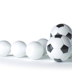 Ballon de foot publicitaire personnalisé avec logo pour entreprise et communication sportive