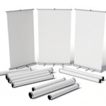 Roll-up publicitaire personnalisé avec logo pour entreprise et communication professionnelle