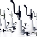 Pompes à vin publicitaire personnalisées avec logo pour entreprise et communication professionnelle