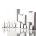 Organisation de bureau publicitaire personnalisée avec logo pour entreprise et communication